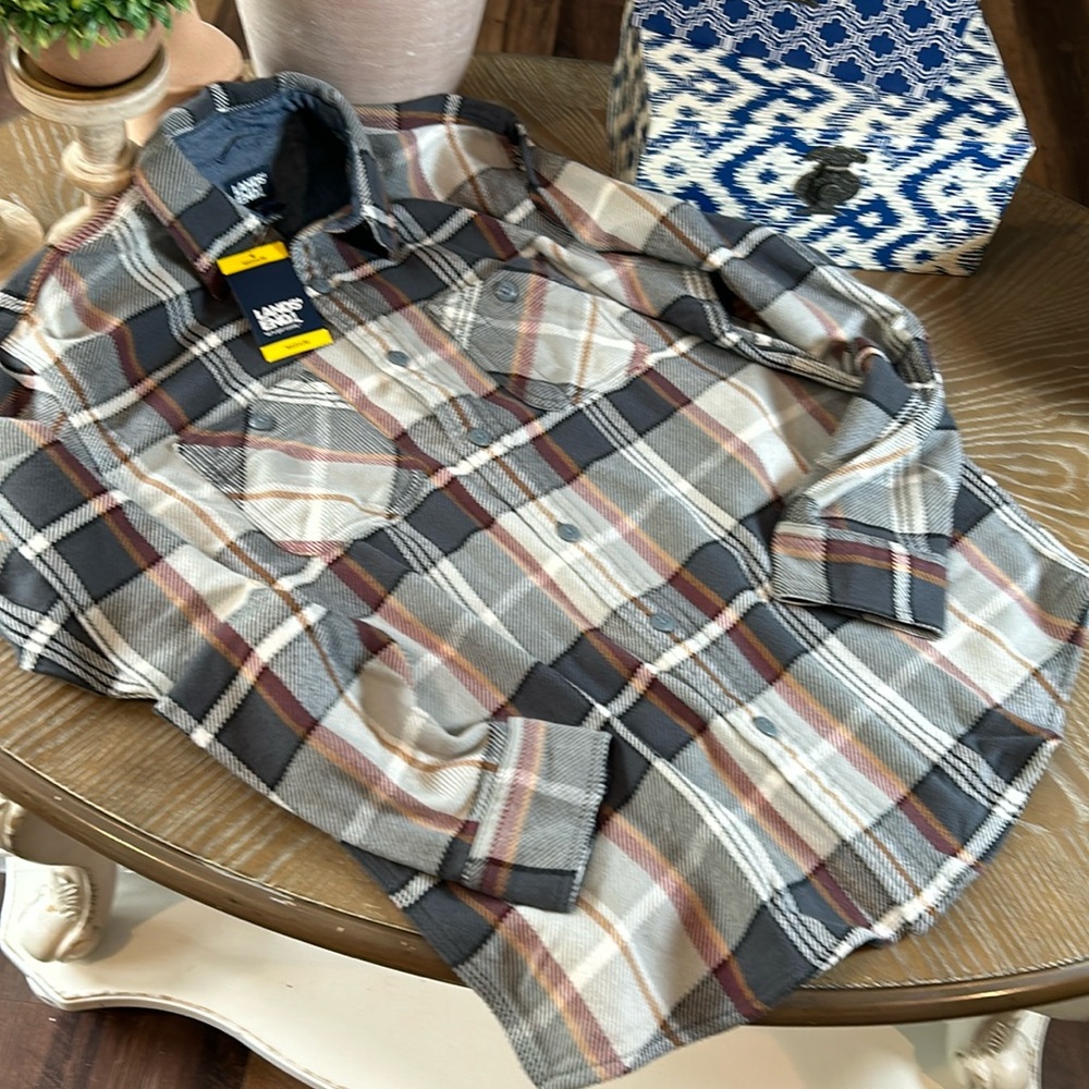 NEW! Men’s Lands End Soft Flannel Gray Plaid Shirt Jacket Shacket size Medium